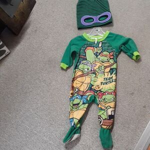 TMNT  turtle sleeper size 12 M. with hat
